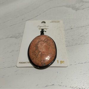 💙Brand New Stone Pendant